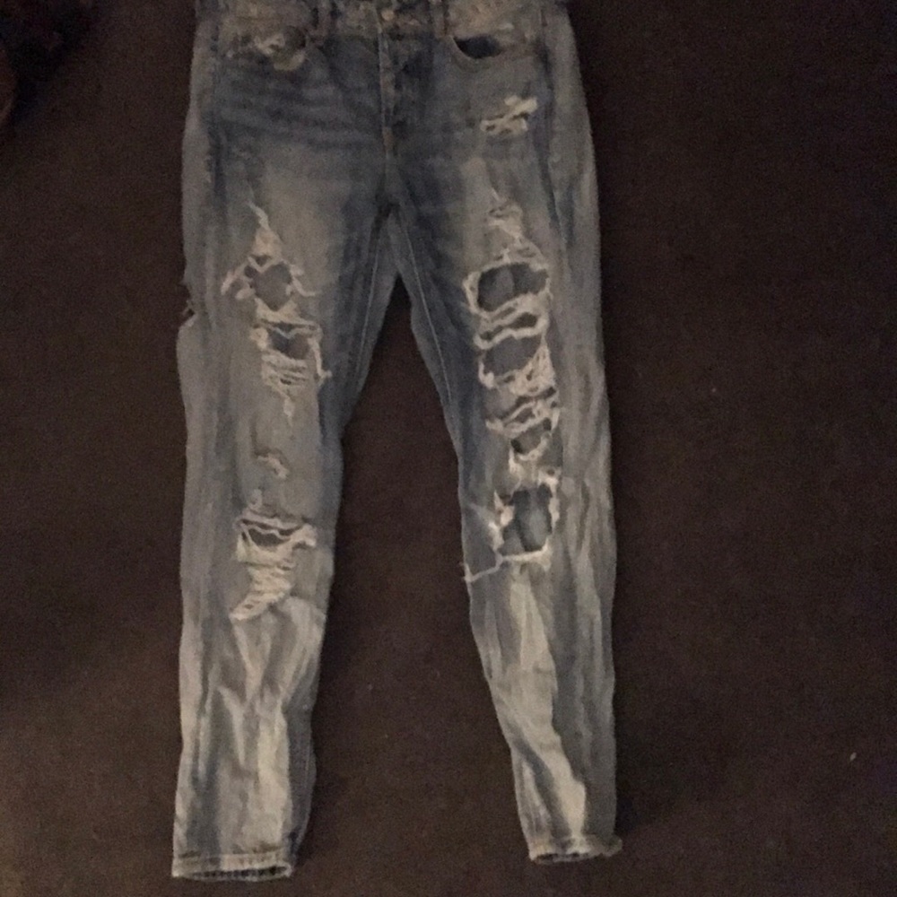 Ripped mom jeans